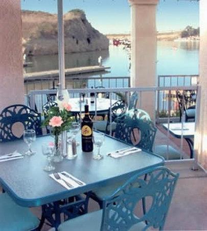 Newport Dunes Waterfront Resort Ньюпорт-Бич Ресторан фото